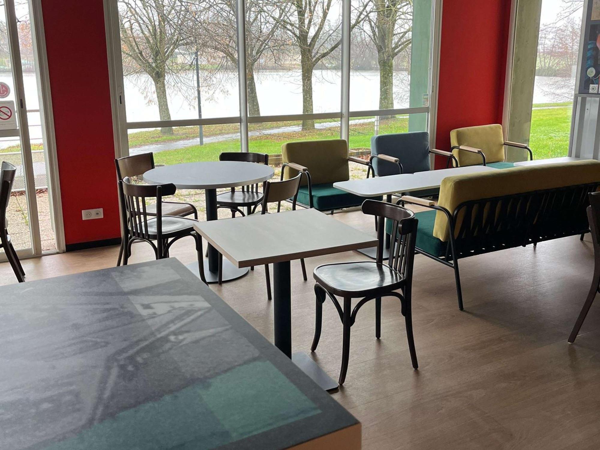 Hotel Ibis Styles Bourbon Lancy Exterior foto
