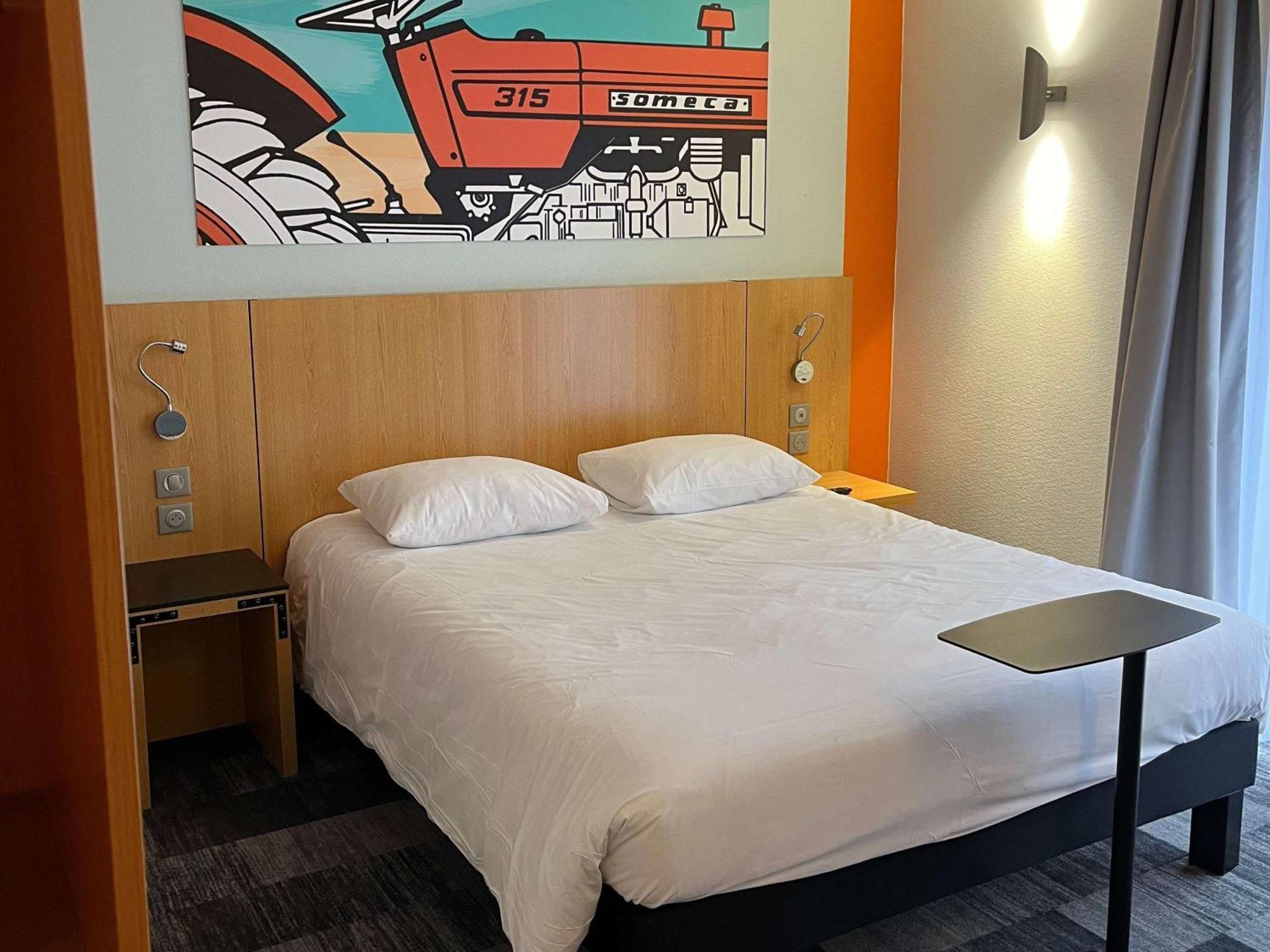 Hotel Ibis Styles Bourbon Lancy Exterior foto