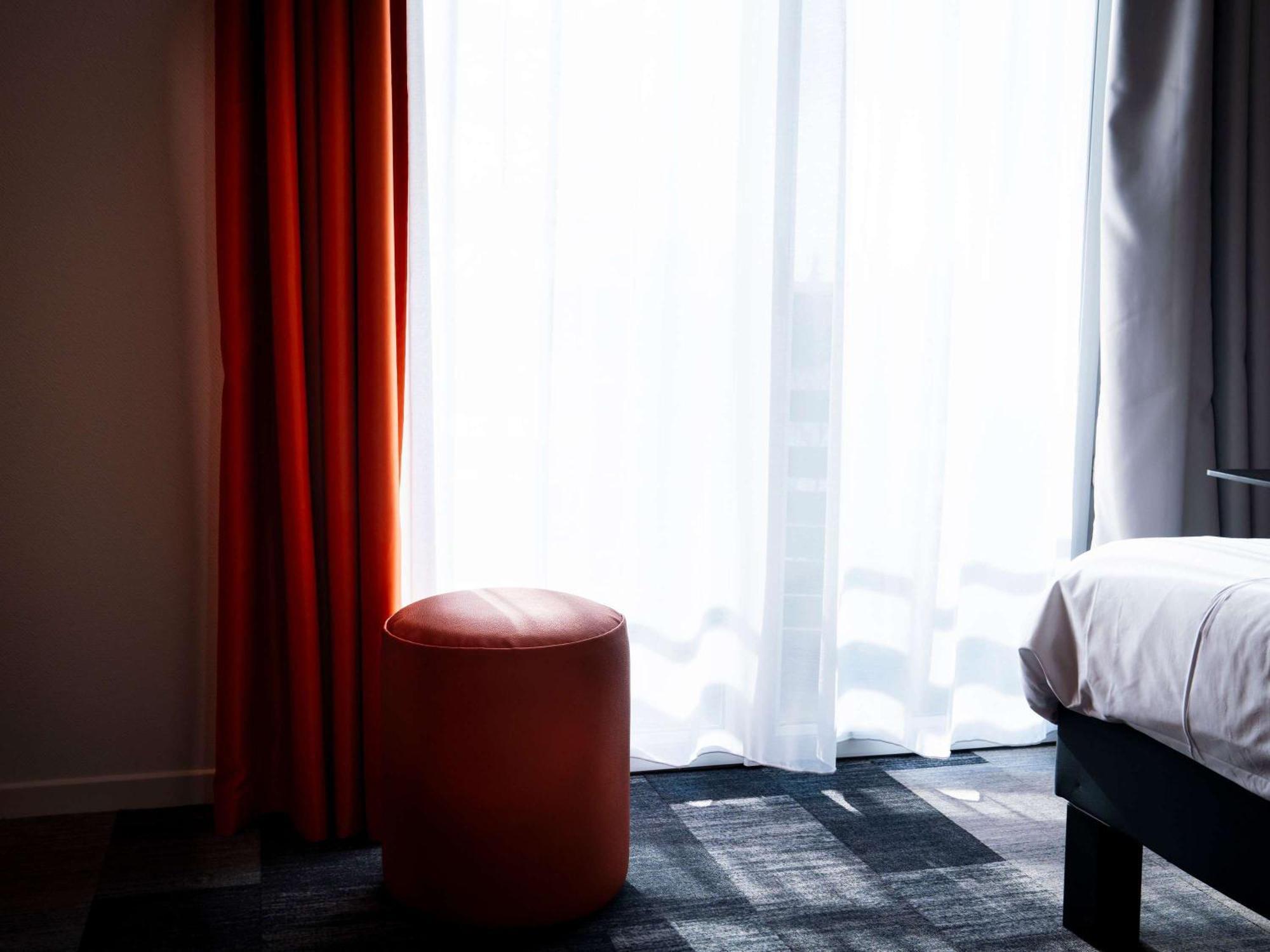 Hotel Ibis Styles Bourbon Lancy Exterior foto