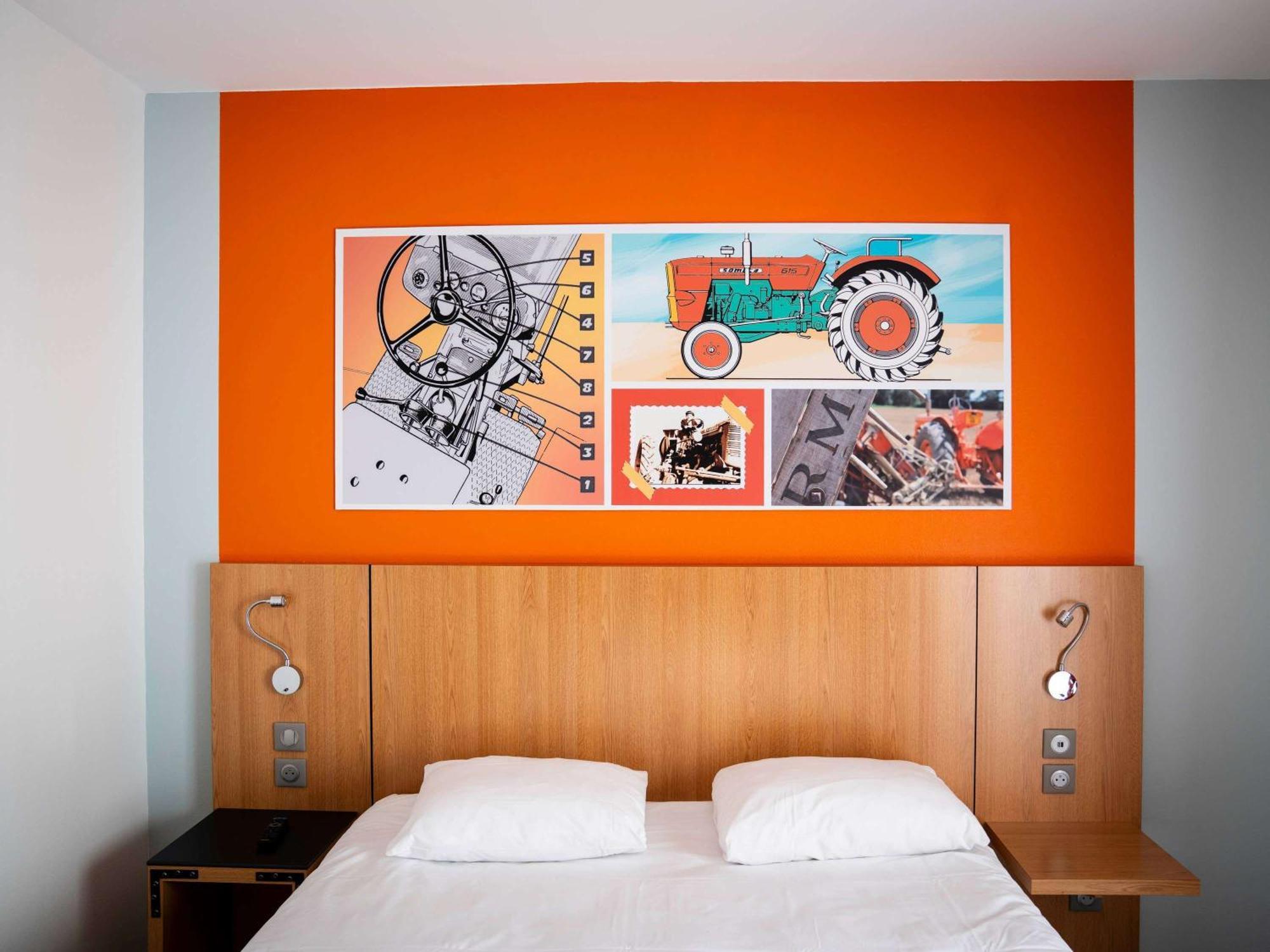 Hotel Ibis Styles Bourbon Lancy Exterior foto